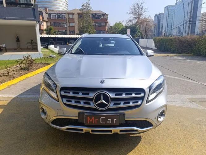 MERCEDES BENZ GLA 200 SPORT - 2021 | 2542