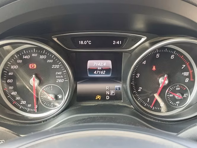 MERCEDES BENZ GLA 200 SPORT - 2021 | 2542