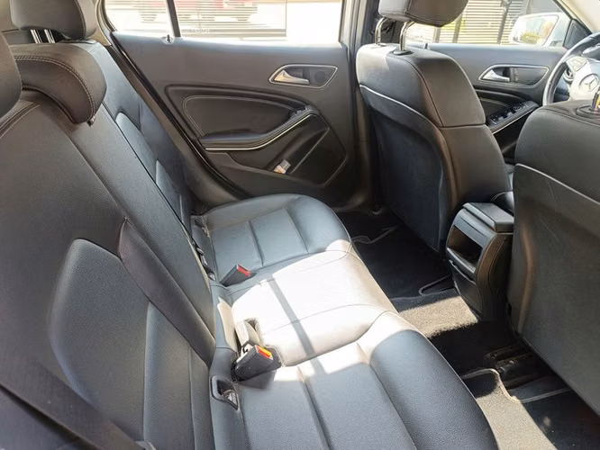 MERCEDES BENZ GLA 200 SPORT - 2021 | 2542