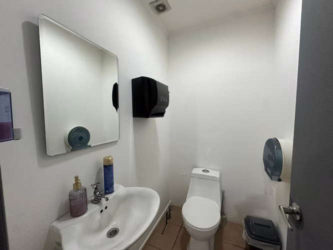 BARRIO ITALIA USO COMERCIAL- 5P,4B - 252M2