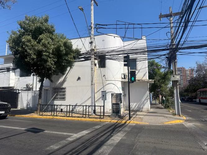 USO COMERCIAL - 5P,4B - 252M2, BARRIO ITALIA