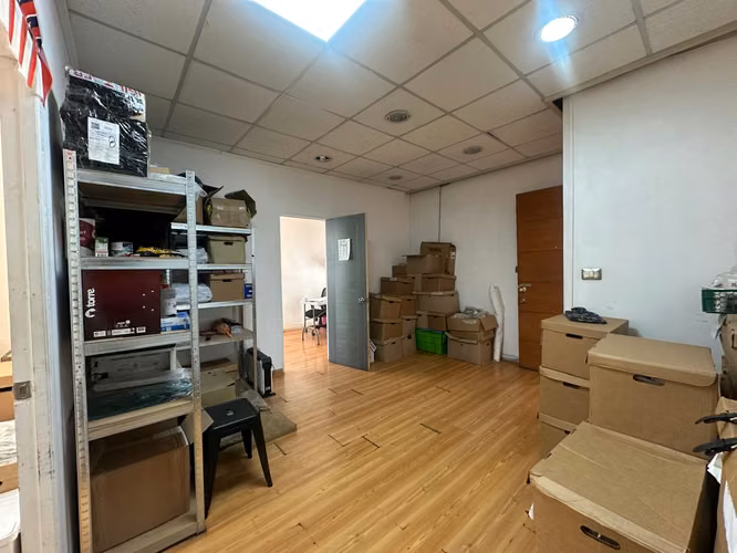 USO COMERCIAL - 5P,4B - 252M2 UTILES- BARRIO ITALIA - Imagen 20