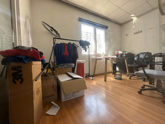 USO COMERCIAL - 5P,4B - 252M2 UTILES- BARRIO ITALIA - Imagen 18