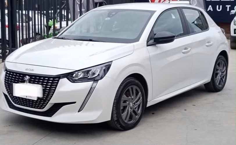 PEUGEOT 208 BLUEHDI 1.5L MT 2023