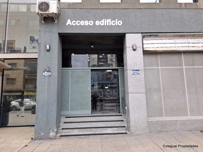 Excelente Oficina, 2 Privados Av. Providencia Esquina Suecia - Imagen 14
