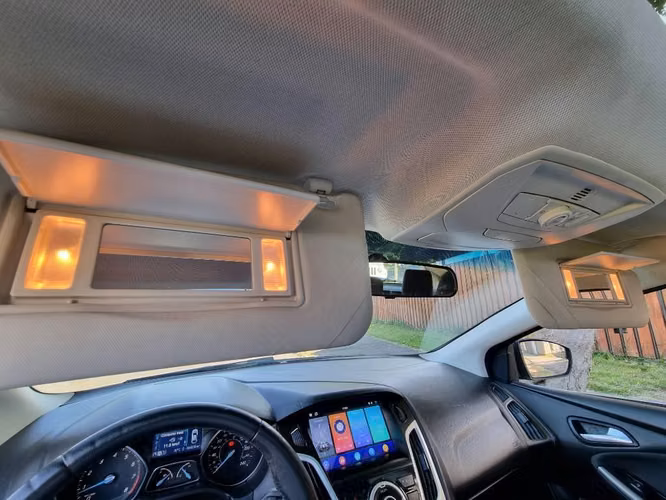 Ford Focus SEL