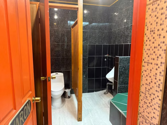PROPIEDAD COMERCIAL CON RESTAURANTE EQUIPADO Y 10 HABITACIONES EN ANTOFAGASTA