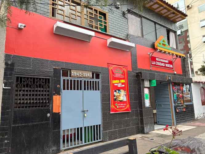 PROPIEDAD COMERCIAL CON RESTAURANTE EQUIPADO Y 10 HABITACIONES EN ANTOFAGASTA