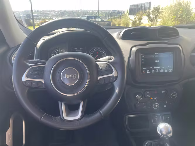 Jeep Renegade año 2022 (Crédito directo con Dicom )
