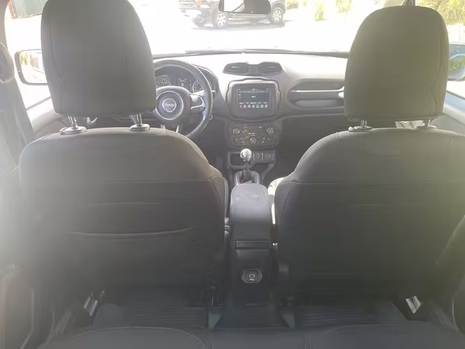 Jeep Renegade año 2022 (Crédito directo con Dicom )