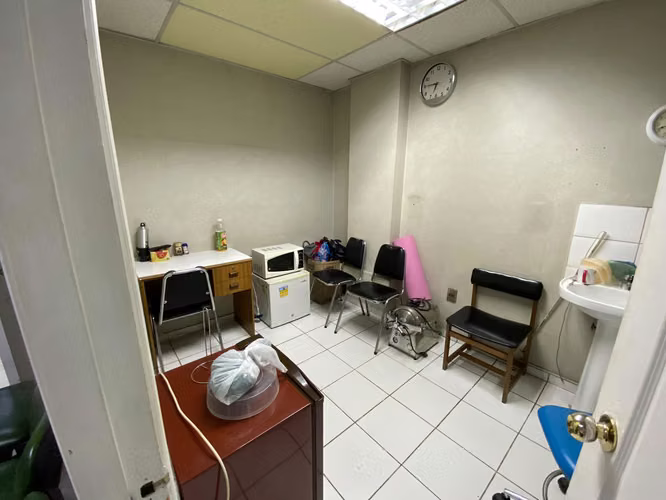 ARRIENDO OFICINA EN CALLE ARLEGUI VIÑA DEL MAR