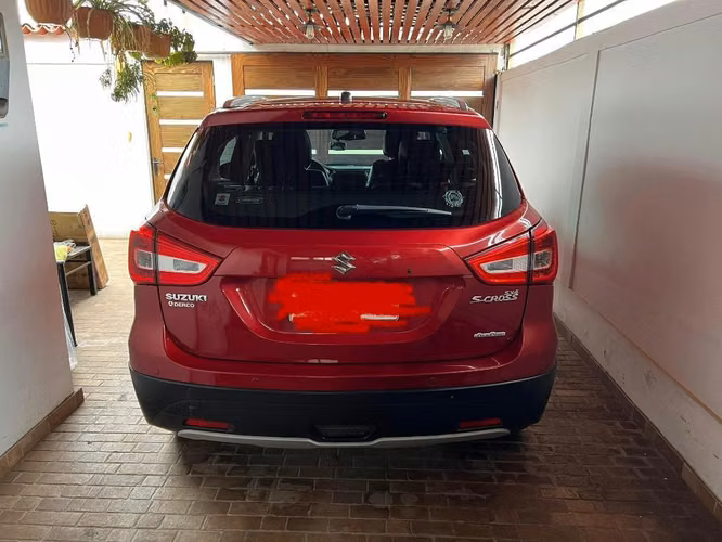 Se vende Suzuki Scross liberado