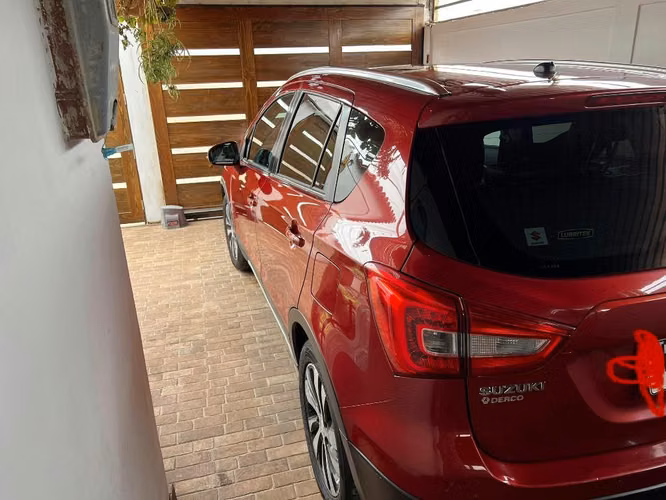 Se vende Suzuki Scross liberado