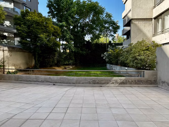 Acogedor departamento 2 dormitorios en excelente estado en Arriendo, Las Condes