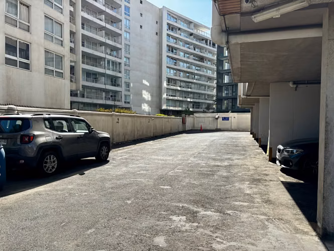Acogedor departamento 2 dormitorios en excelente estado en Arriendo, Las Condes