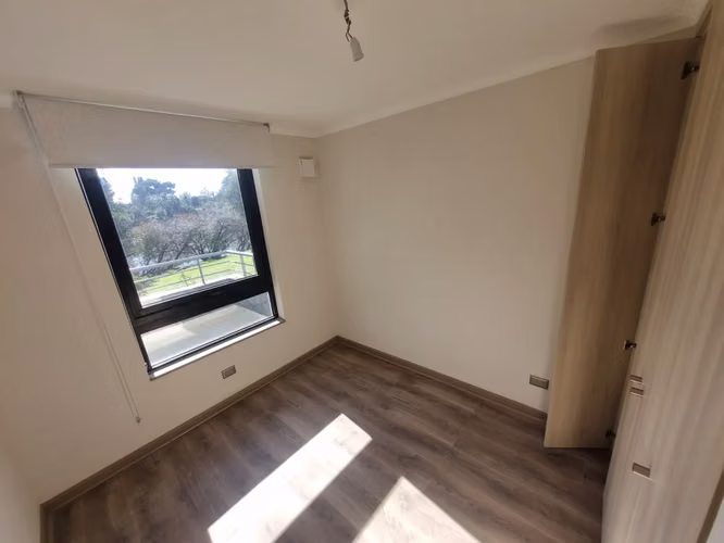 ARRIENDO DEPARTAMENTO EN BORDE LAGUNA