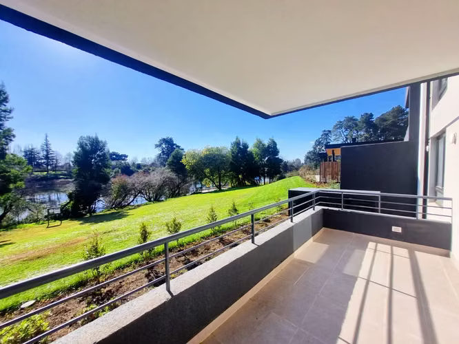 ARRIENDO DEPARTAMENTO EN BORDE LAGUNA