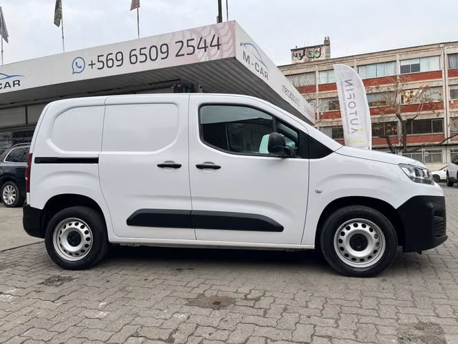 CITROEN BERLINGO BLUEHDI 1.5 - 2024 | 4300