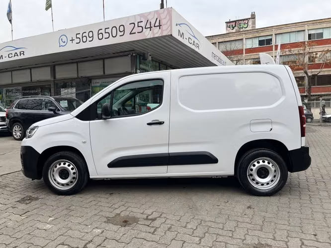 CITROEN BERLINGO BLUEHDI 1.5 - 2024 | 4300