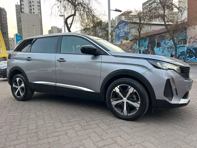 PEUGEOT 5008 ALLURE PACK THP 165 EAT6 - 2023 | 4285