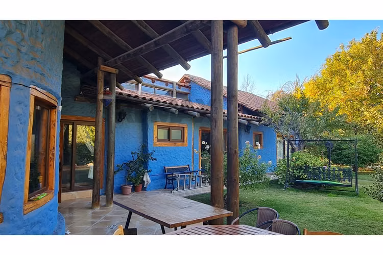 Parcela urbana 4 hab y piscina en  buin