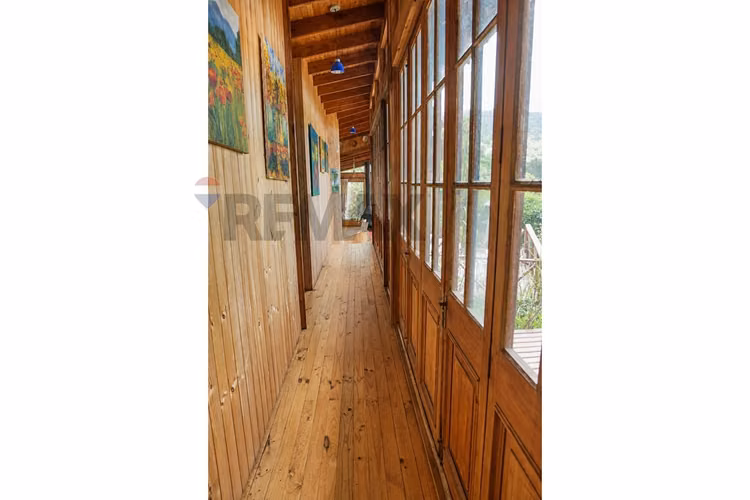 Casa en venta en el centro de cachagua