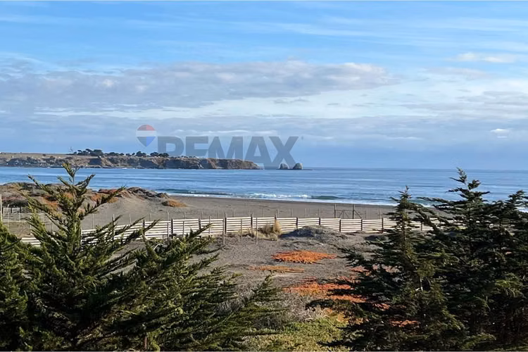 Propiedad exclusiva en playa hermosa
