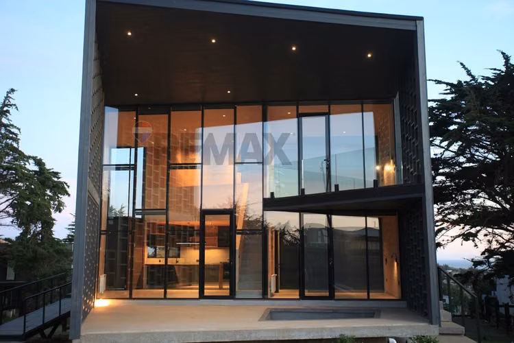 Casa estilo moderno en punta de lobos - Imagen 20