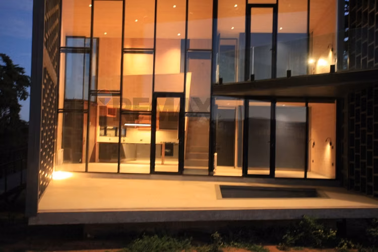 Casa estilo moderno en punta de lobos - Imagen 21