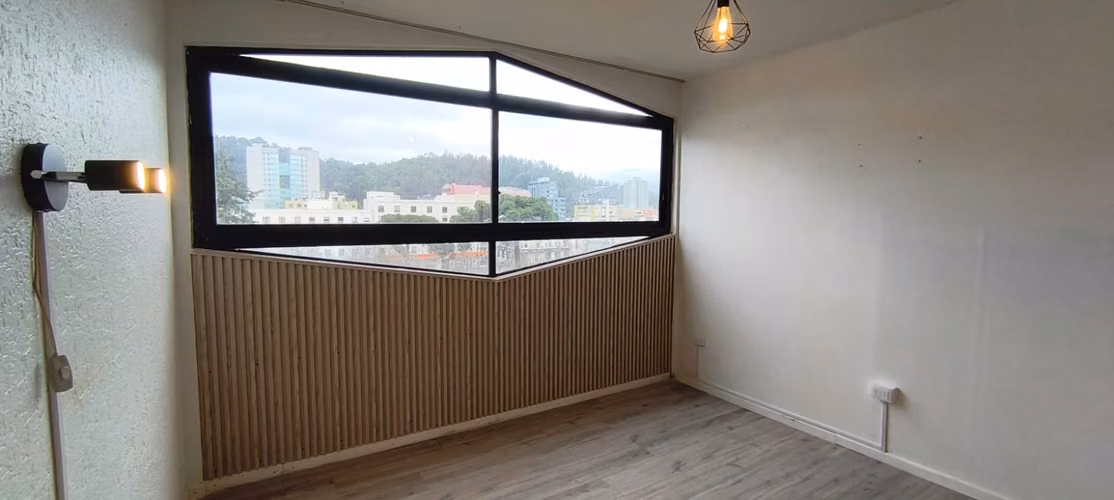 DEPTO 1 DORMITORIO FRENTE PLAZA DE ARMAS