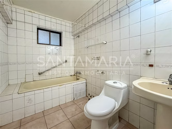 Oficina en arriendo 5 Privados en Talcahuano