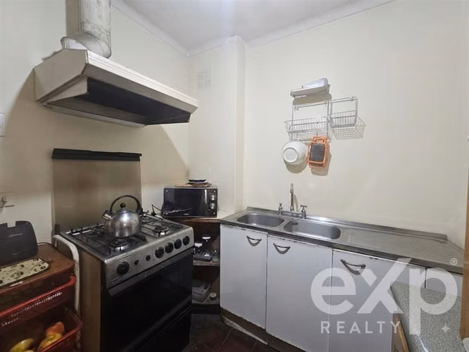 Casa con Perfil Comercial en Avenida Principal de San Bdo. - Imagen 7