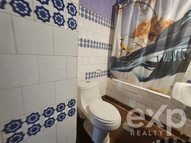 Casa con Perfil Comercial en Avenida Principal de San Bdo. - Imagen 14