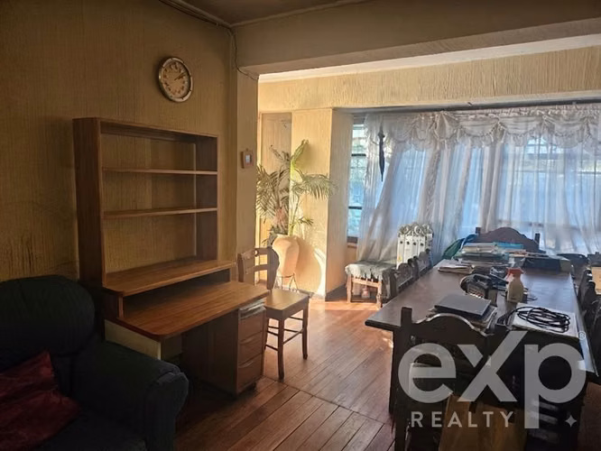 Casa con Perfil Comercial en Avenida Principal de San Bdo. - Imagen 12