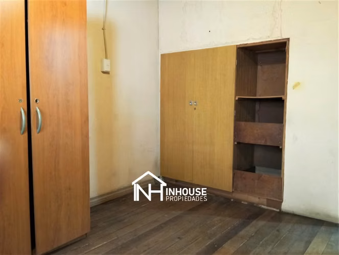 Casa en venta de 3 dorm. en La Granja