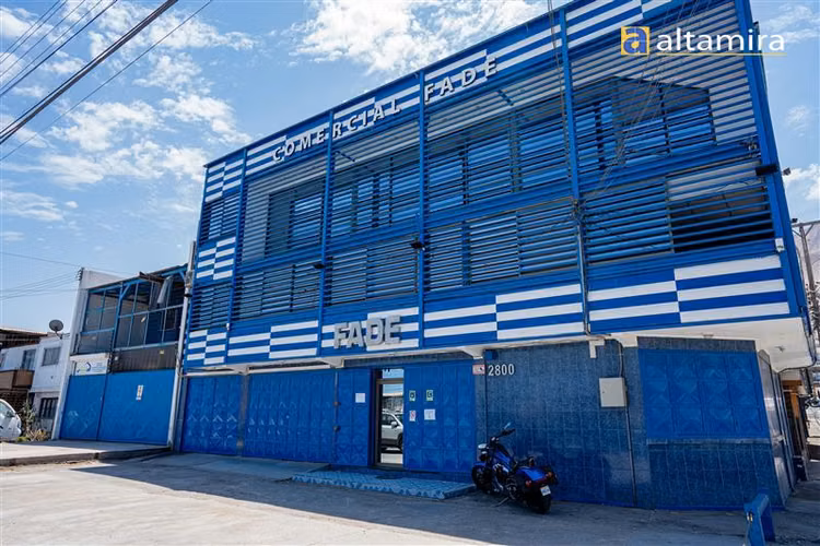 Edificio Oficinas en arriendo en Iquique