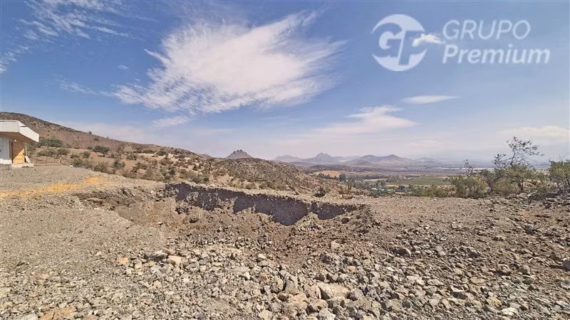 Casa en Venta en Obra Gruesa, Hacienda de Chacabuco