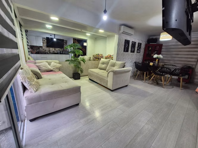 Mejor Precio del Sector, Remodelada