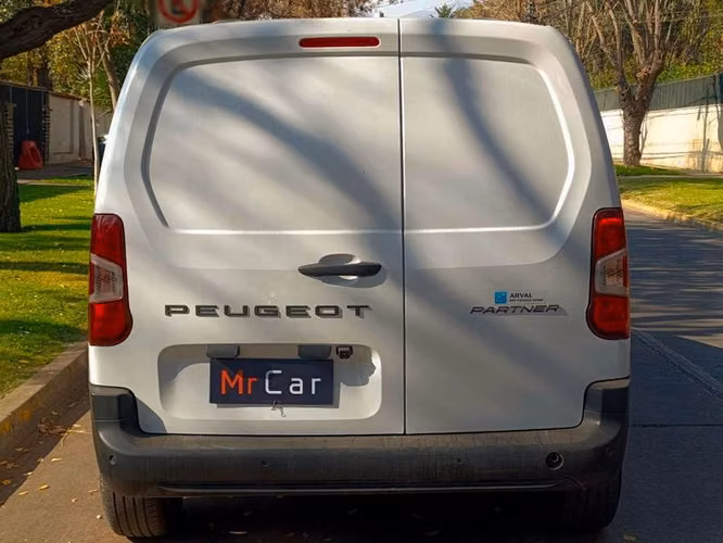 PEUGEOT PARTNER DIESEL - 2025 | 2721