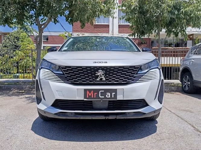 PEUGEOT 3008 PURETECH 1.2L - 2022 | 2736