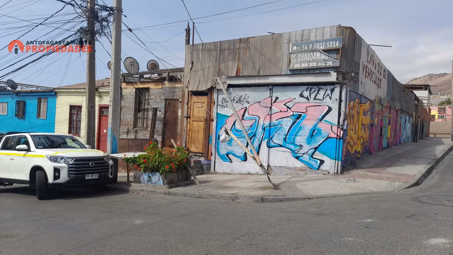 SE VENDE TERRENO CENTRAL