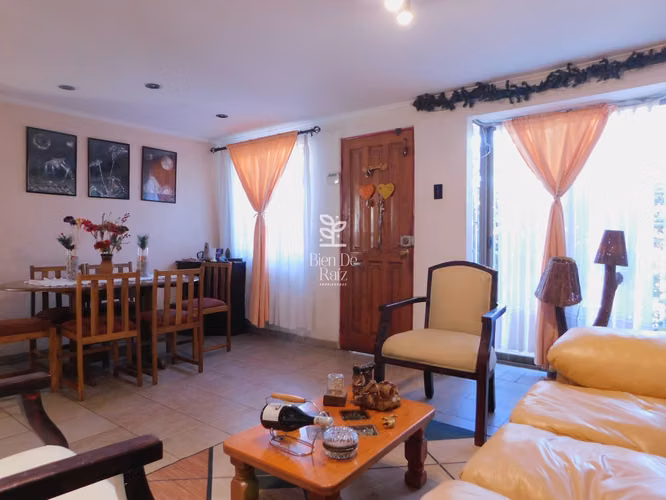 Casa en venta Metro Las Parcelas