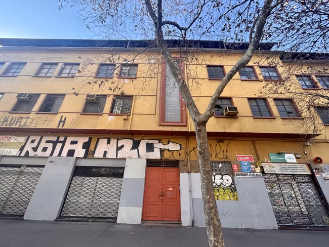 OPORTUNIDAD UNICA DE INVERSION VENDO EDIFICIO COMPLETO EN V.MACKENNA