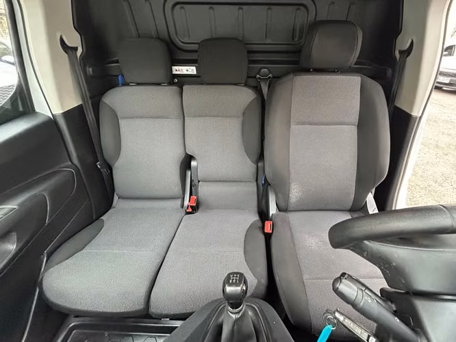PEUGEOT PARTNER HDI 92 L1 1.6 - 2023 | 4097