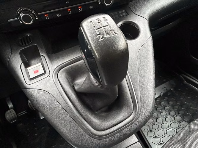 PEUGEOT PARTNER HDI 92 L1 1.6 - 2023 | 4097