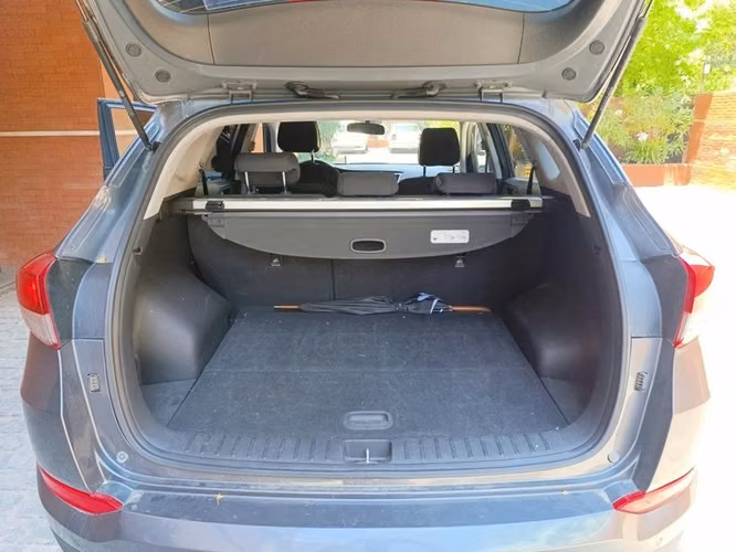 HYUNDAI TUCSON GL 2.0 AT - 2017 | 2639