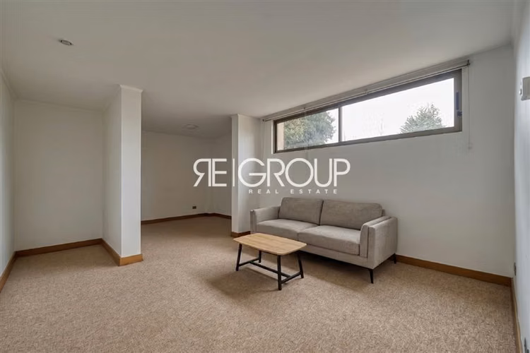 Casa en arriendo de 5 dorm. en Lo Barnechea