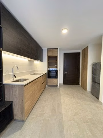 Departamento en arriendo de 2 dorm + essta + bodeg - Imagen 3
