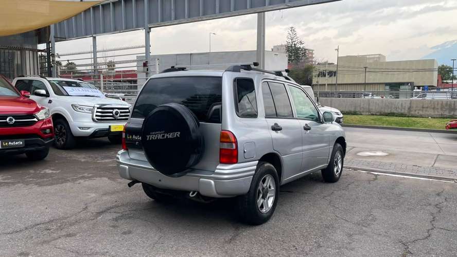 Suzuki Nomade 4X4 2.0 AT  (2003) - Imagen 3