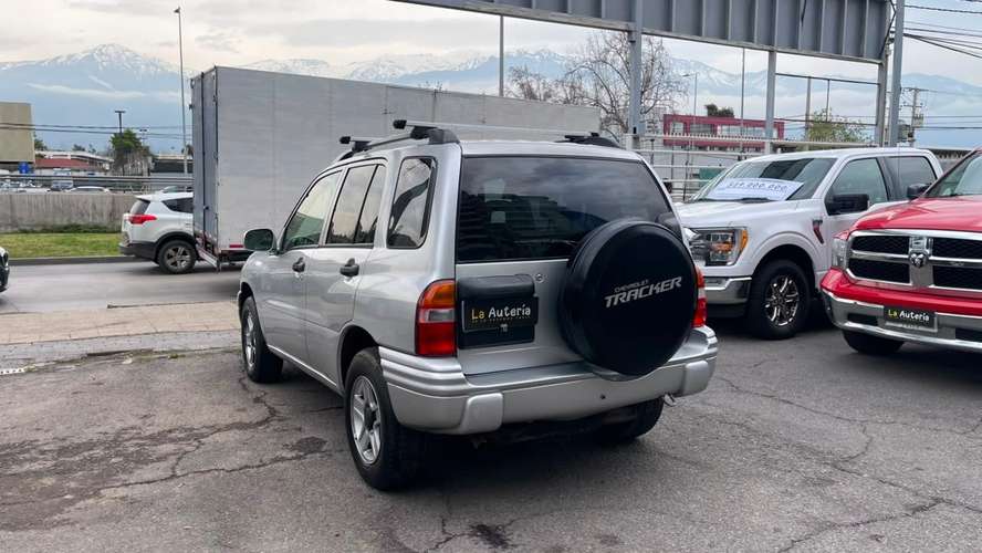 Suzuki Nomade 4X4 2.0 AT  (2003) - Imagen 2